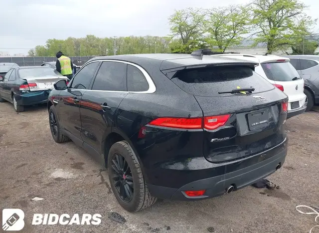 JAGUAR F-PACE 2020