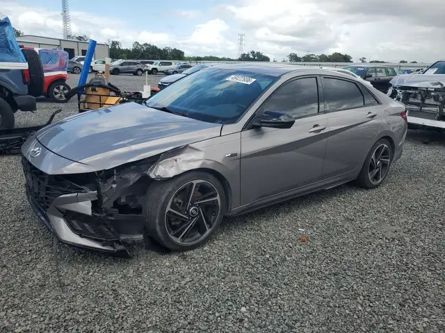 HYUNDAI ELANTRA 2023
