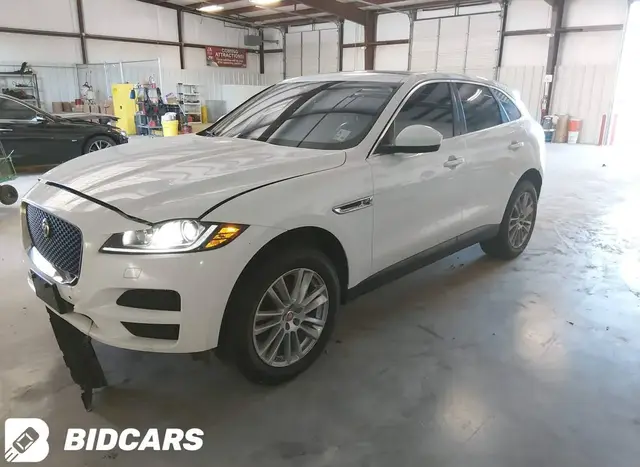 JAGUAR F-PACE 2020