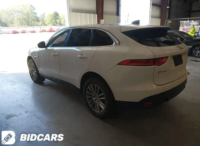 JAGUAR F-PACE 2020