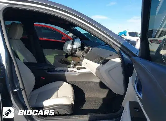CADILLAC CT4 2022