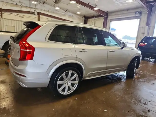 VOLVO XC90 2018