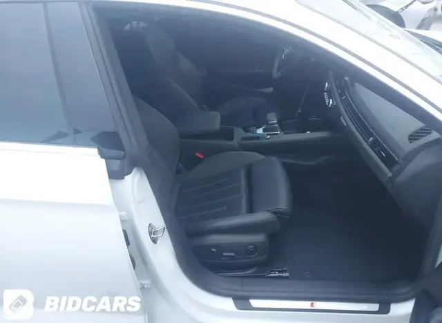 AUDI A5 2023