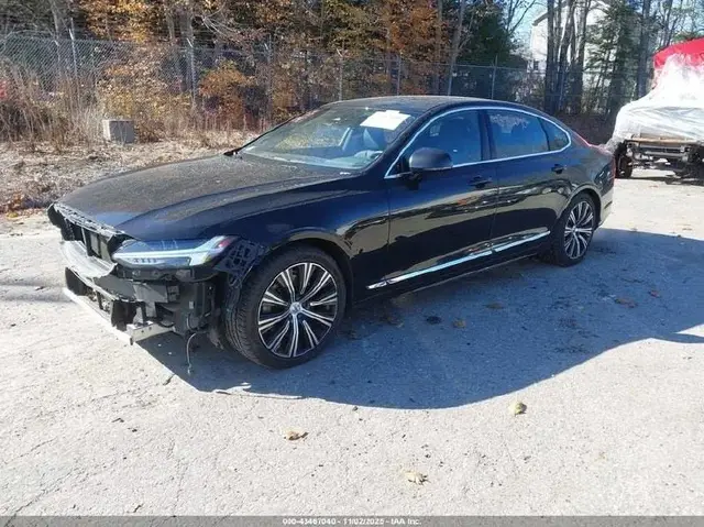 VOLVO S90 B6 PLUS 2023