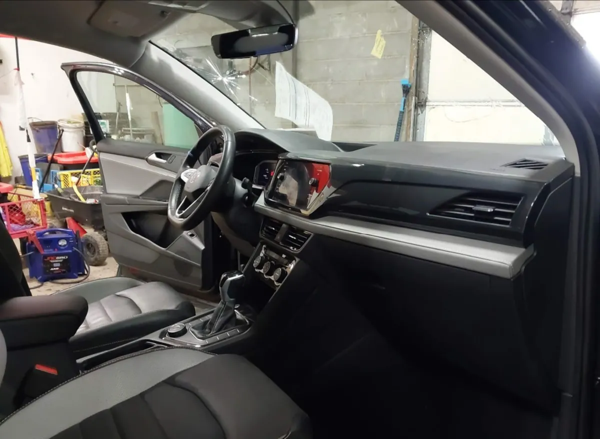 VOLKSWAGEN TAOS SEL 2021