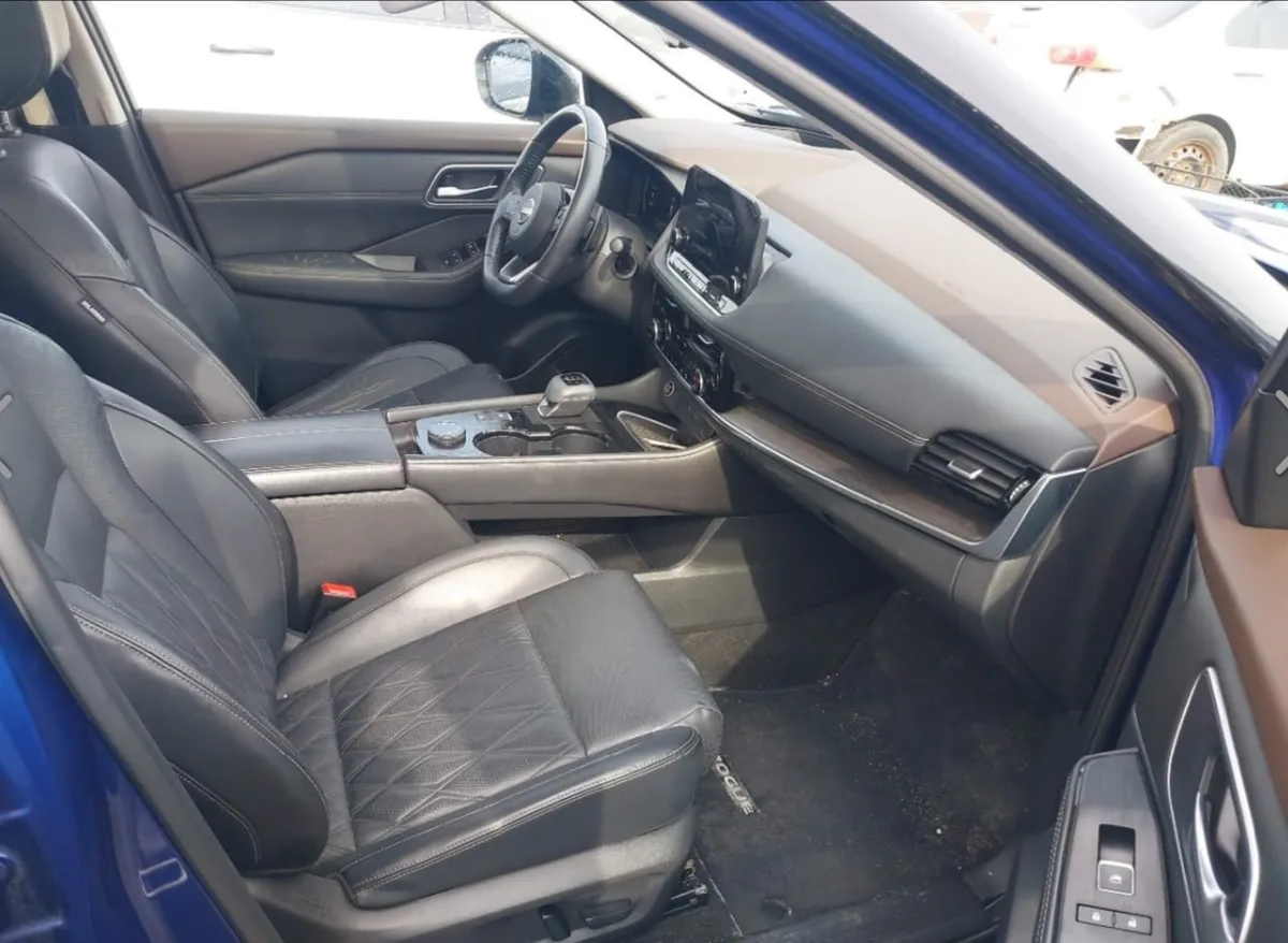 NISSAN ROGUE PLATINUM 2022