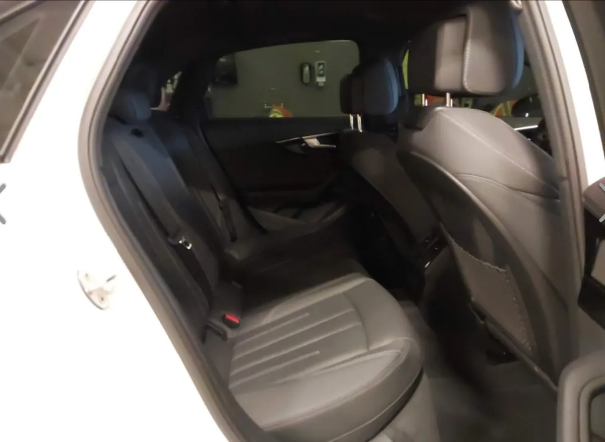 AUDI A4 PREMIUM PLUS 45 2022