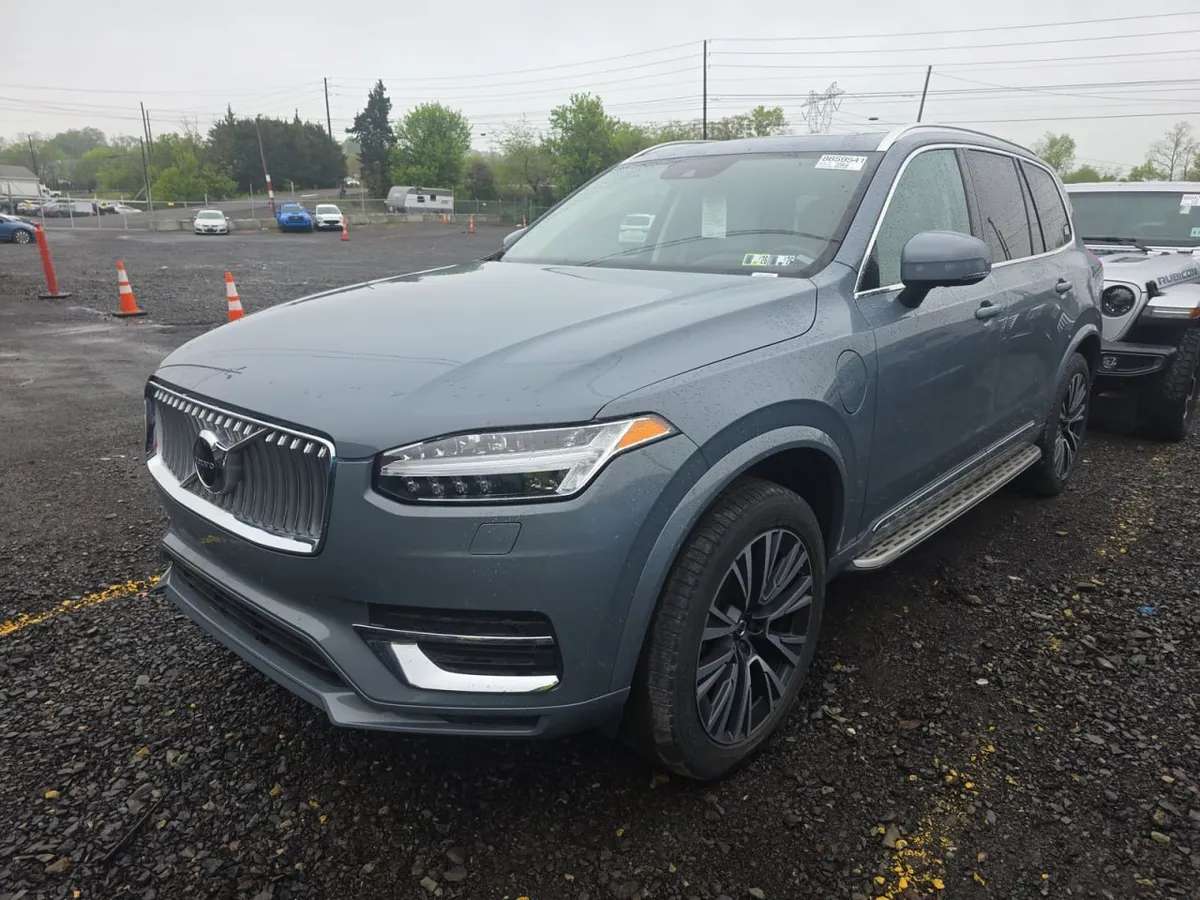 VOLVO XC90 RECHARGE PLUG-IN HYBRID 2022