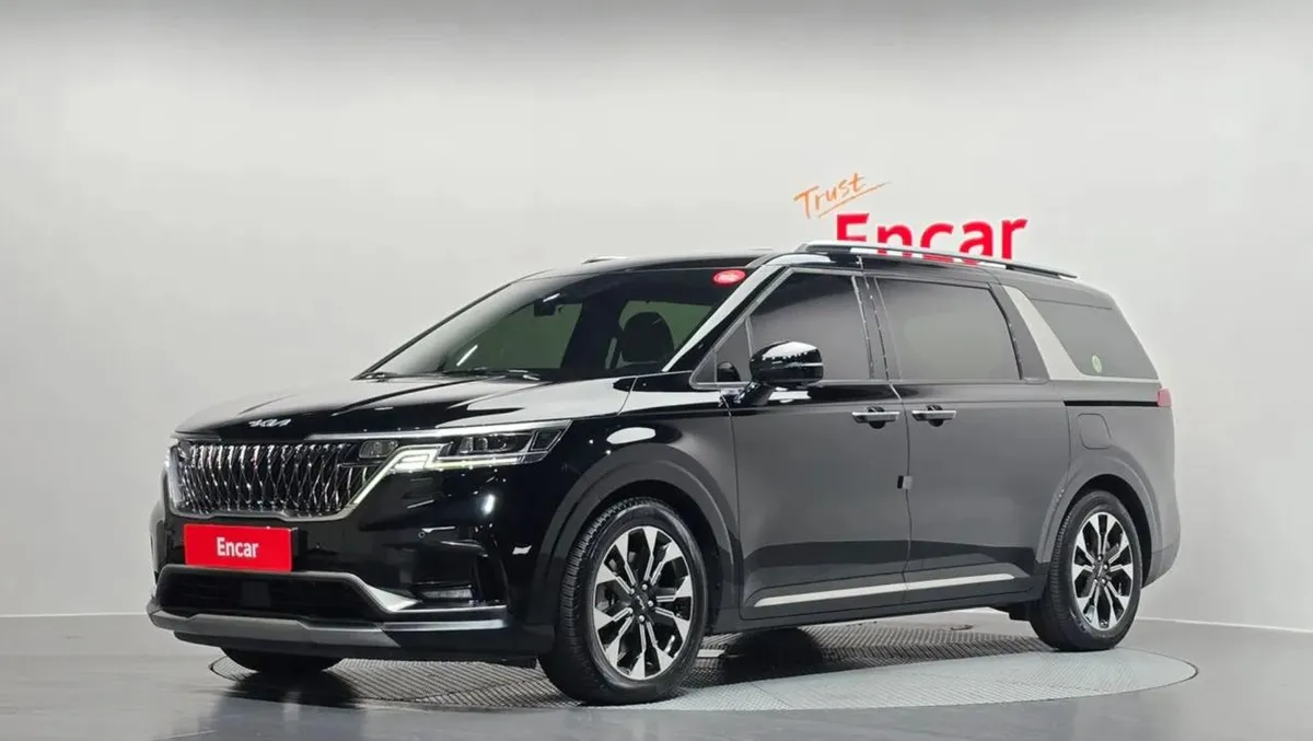 KIA CARNIVAL NOBLESSE 2022