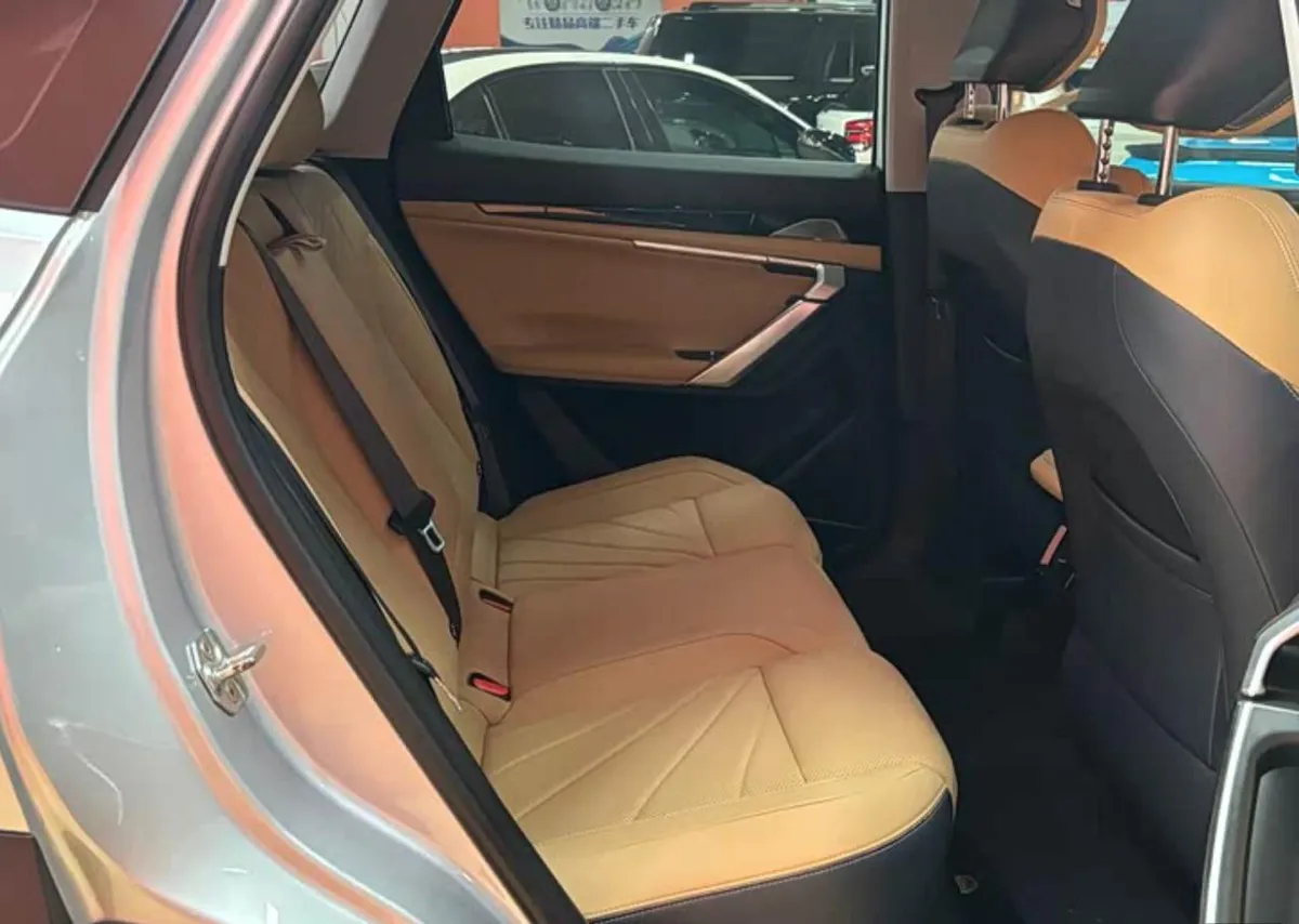 GEELY BOYUE L 2023