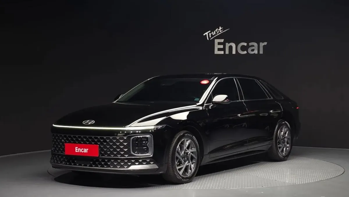 HYUNDAI GRANDEUR PREMIUM 2023