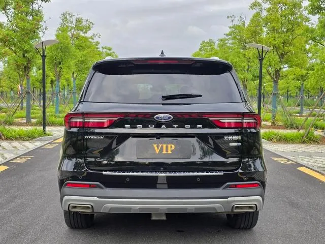 FORD EQUATOR PREMIUM 2022