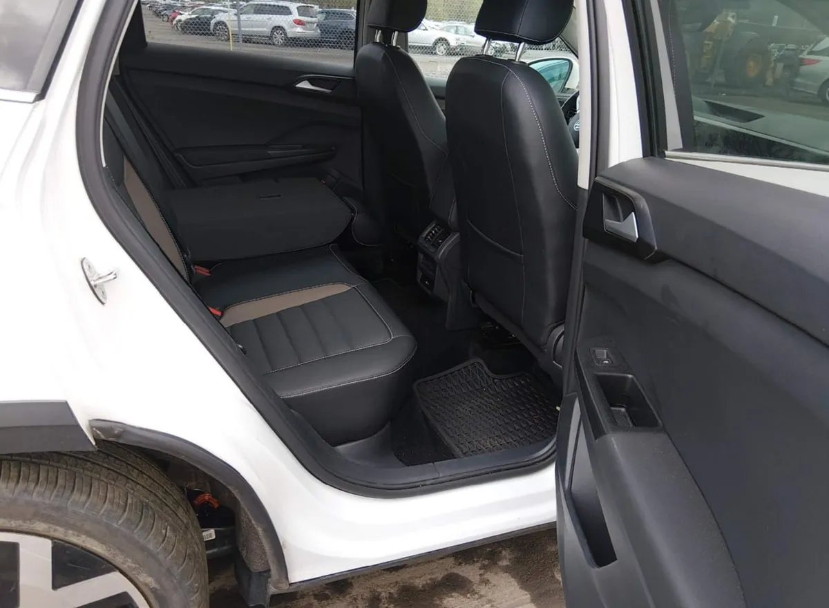 VOLKSWAGEN TAOS SEL 2022