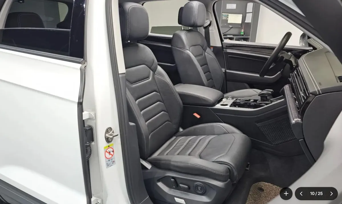 VOLKSWAGEN TOUAREG 2022