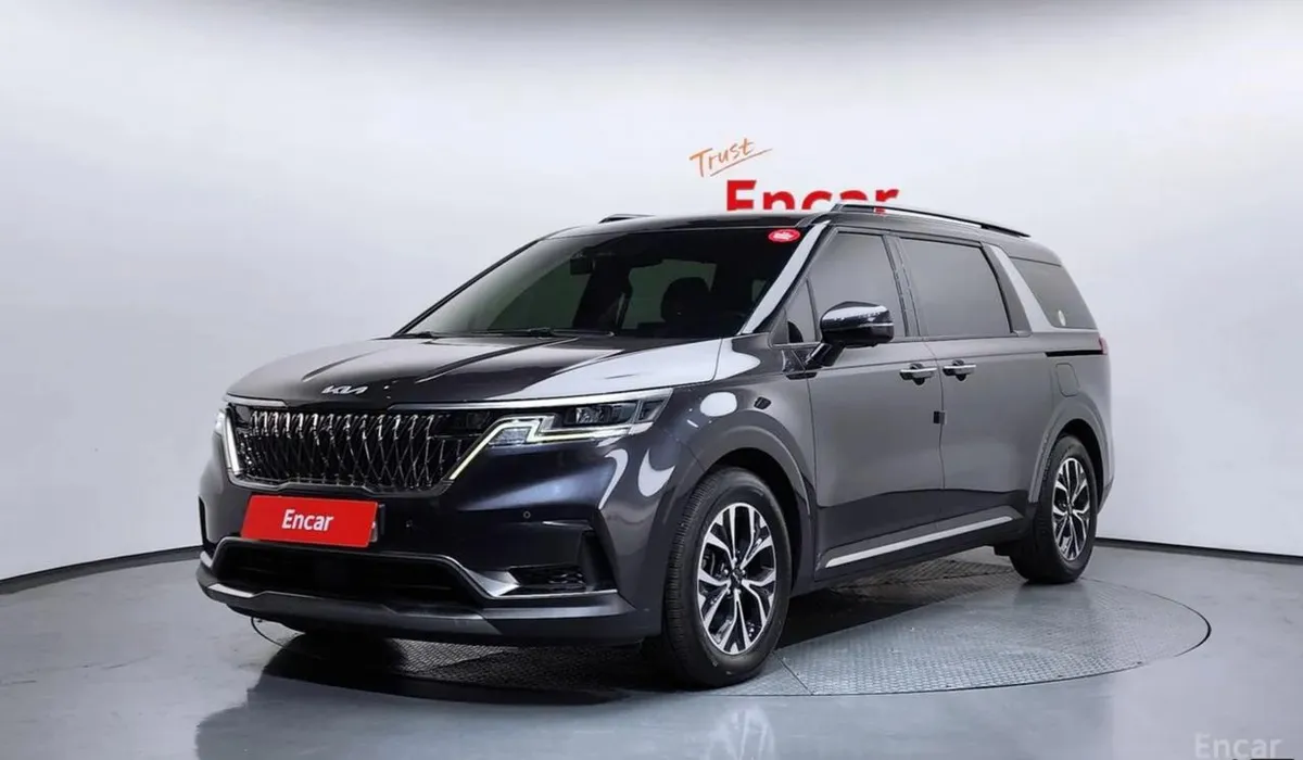 KIA CARNIVAL NOBLESSE 2022