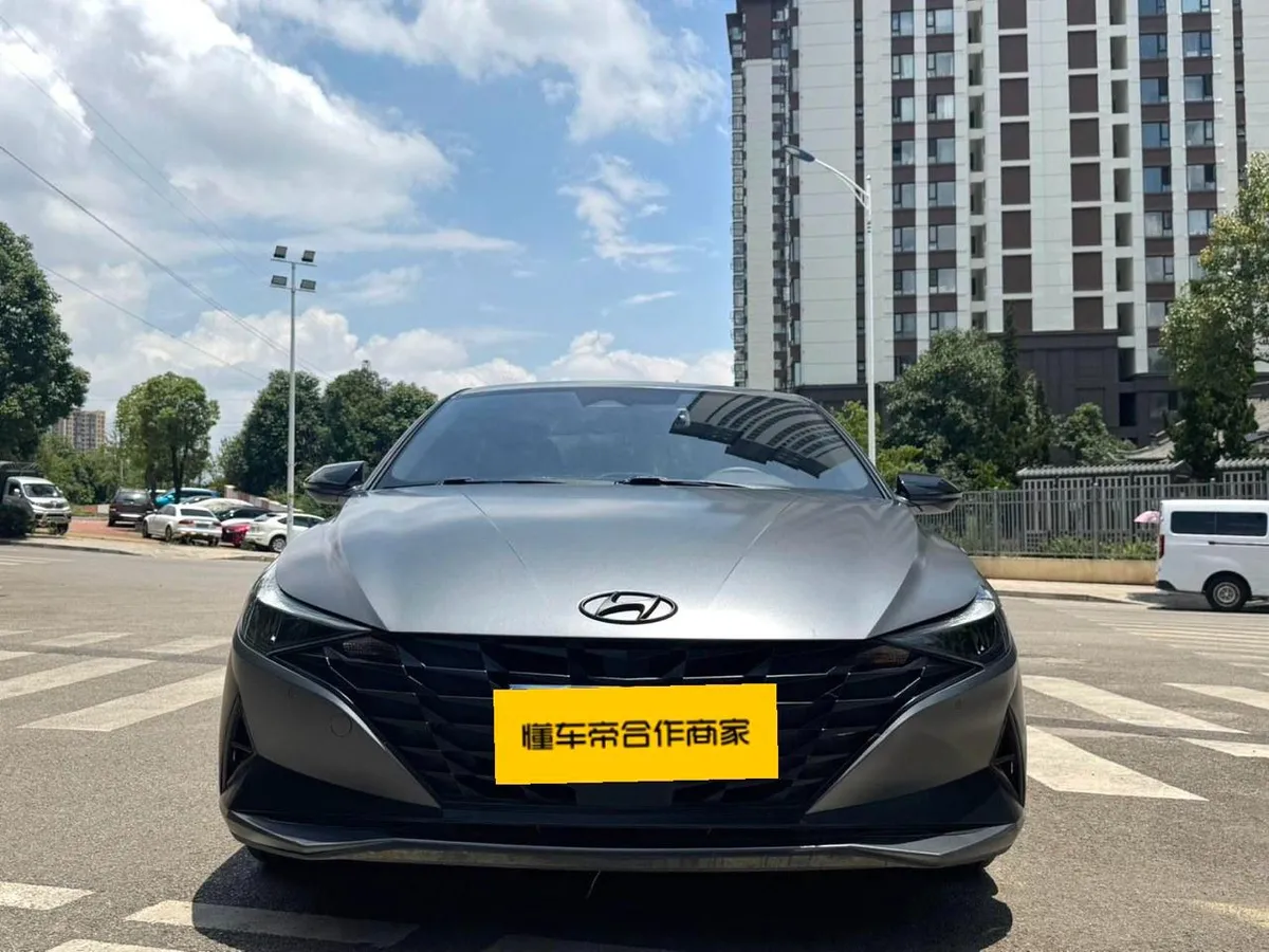 HYUNDAI ELANTRA GLX ELITE 2022