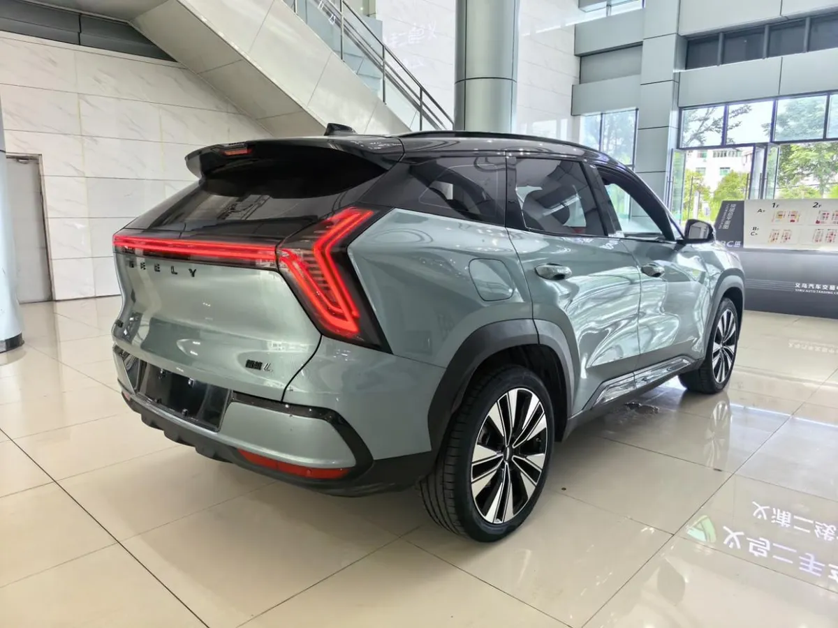 GEELY BOYUE L 2025