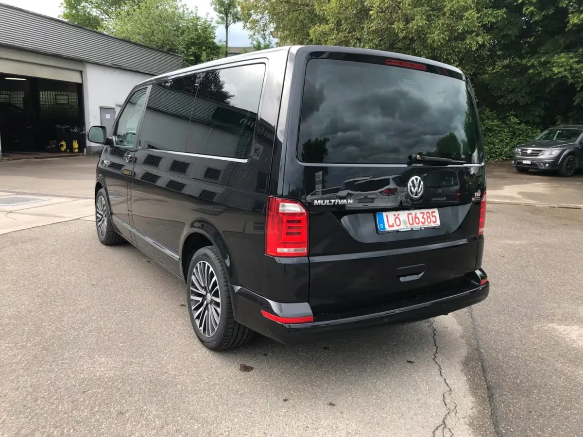 VOLKSWAGEN MULTIVAN 4WD 2017