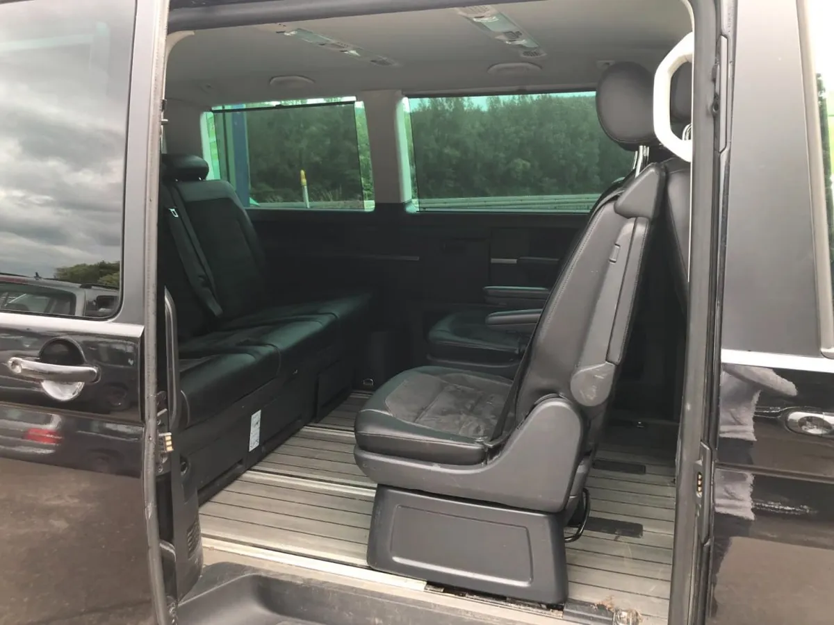 VOLKSWAGEN MULTIVAN 4WD 2017