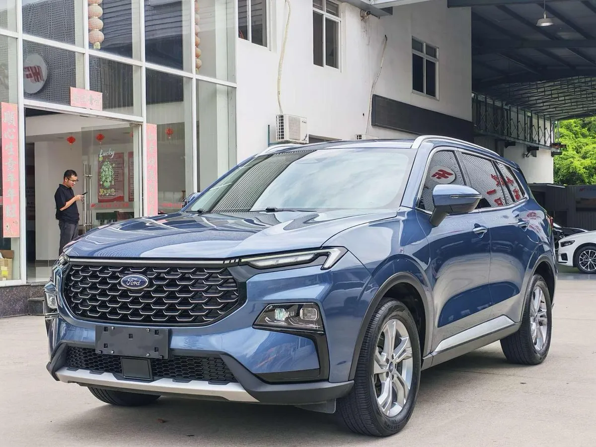 FORD EQUATOR SPORT PREMIUM 2023