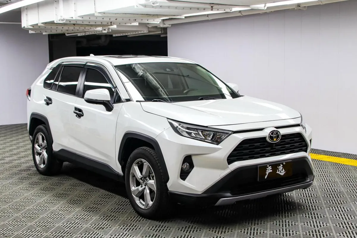 TOYOTA RAV4 FASHION PLUS EDITION 2022