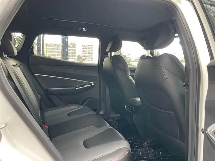 GEELY BOYUE COOL 2023