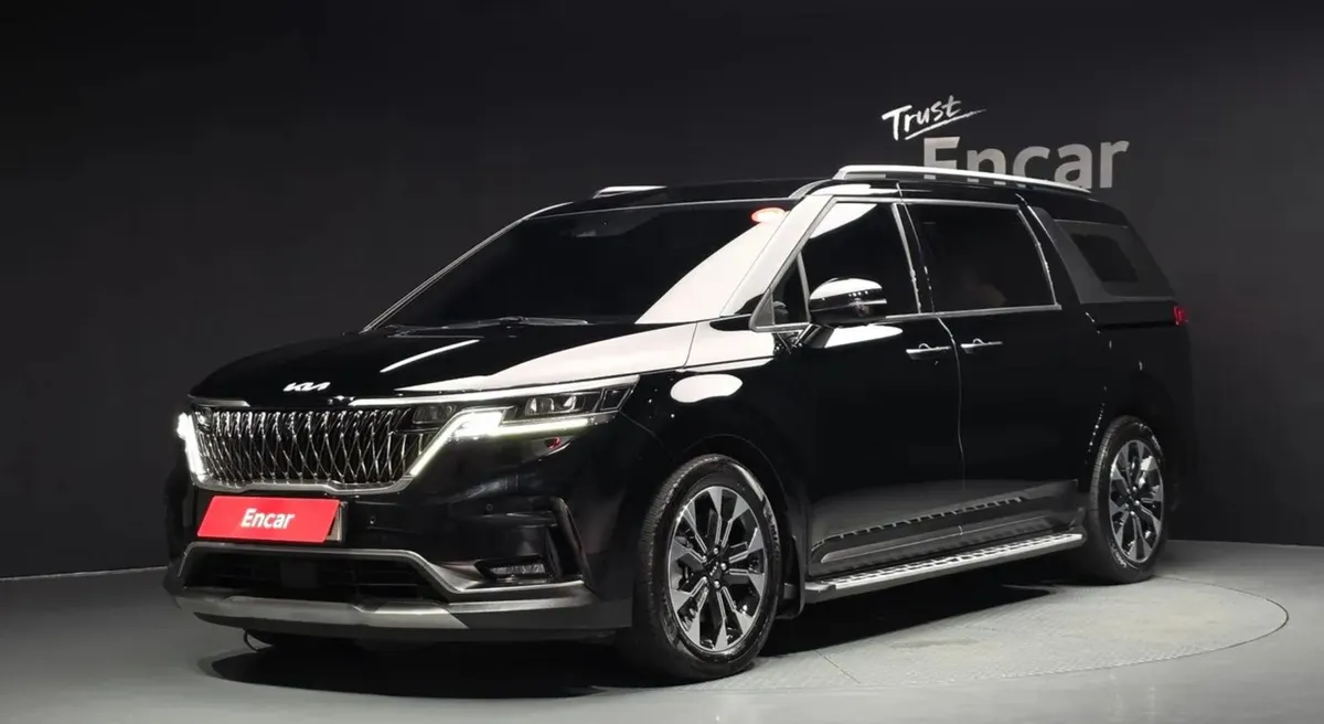 KIA CARNIVAL NOBLESSE 2022