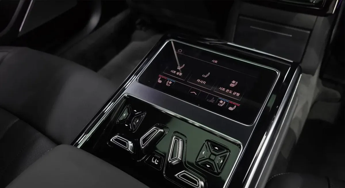 AUDI A8 PREMIUM 2023