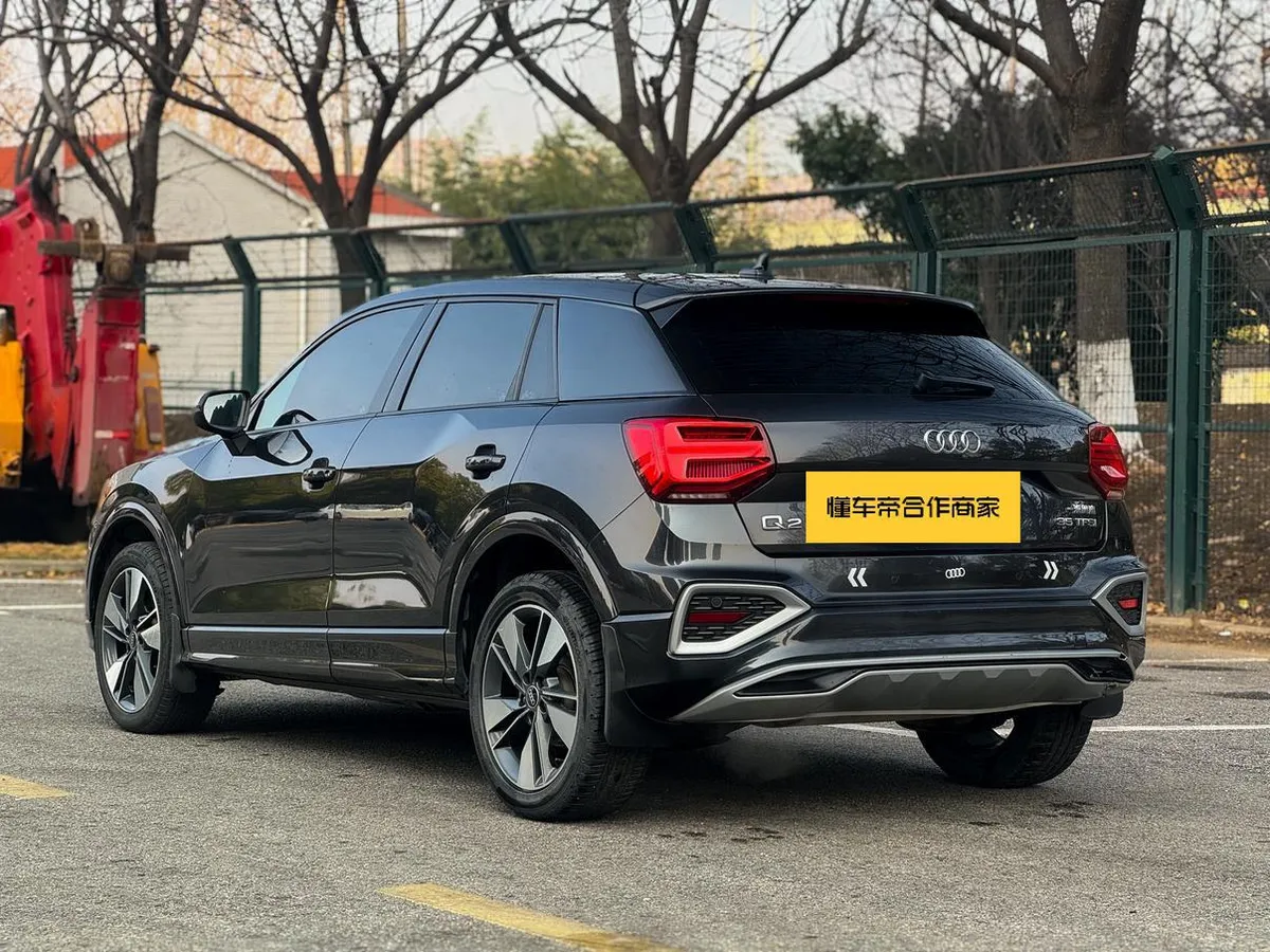 AUDI Q2L 35 TFSI FASHION 2022
