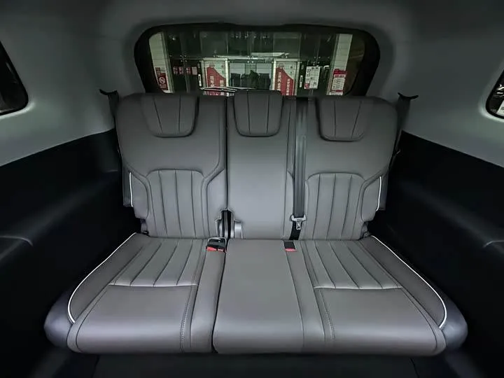 FORD EQUATOR PREMIUM 2023