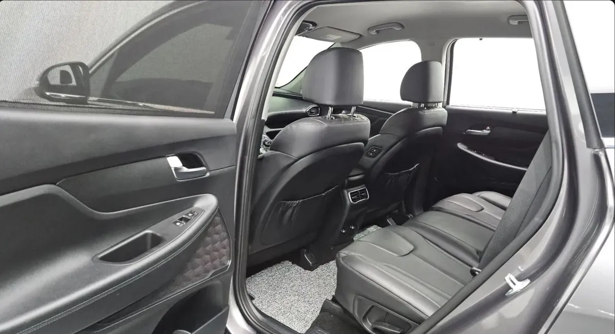 HYUNDAI SANTA FE PRESTIGE 2023