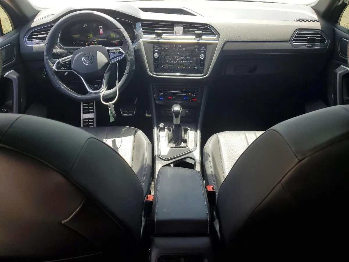 VOLKSWAGEN TIGUAN SE 2023