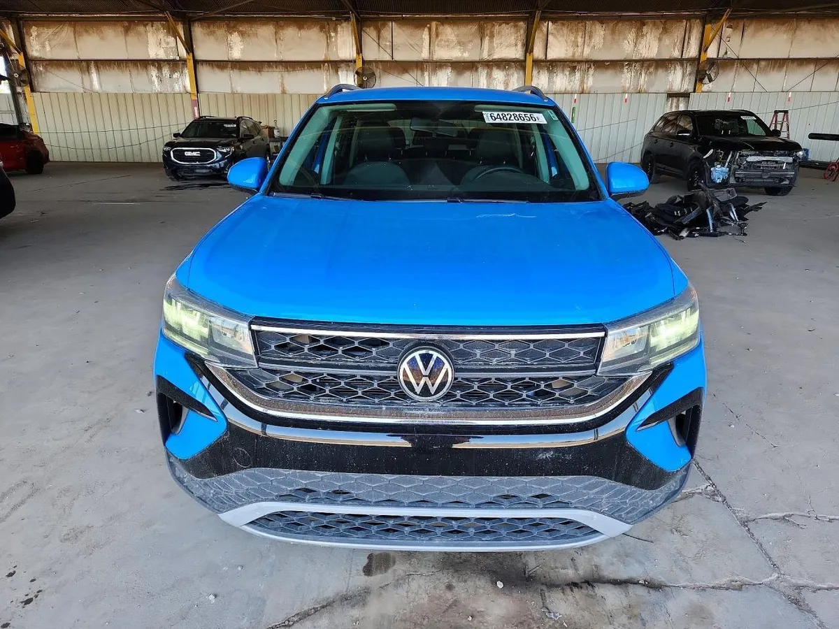 VOLKSWAGEN TAOS SE 2022