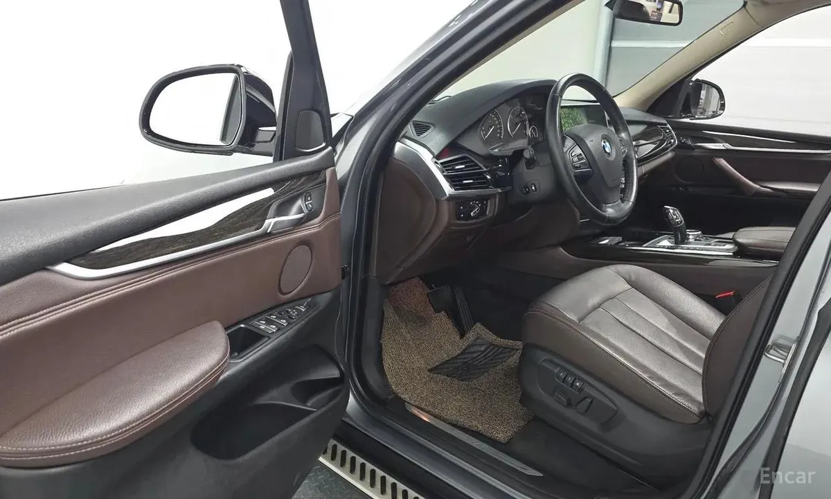 BMW X5 F15 2013