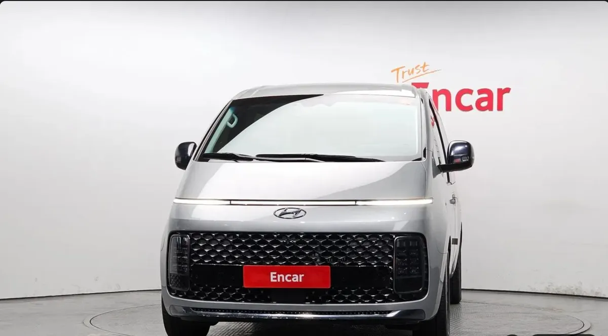 HYUNDAI STARIA 2022