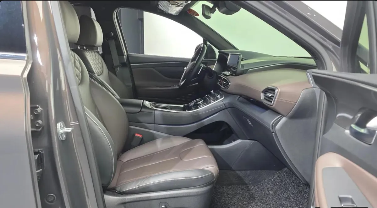 HYUNDAI SANTA FE PRESTIGE 2023