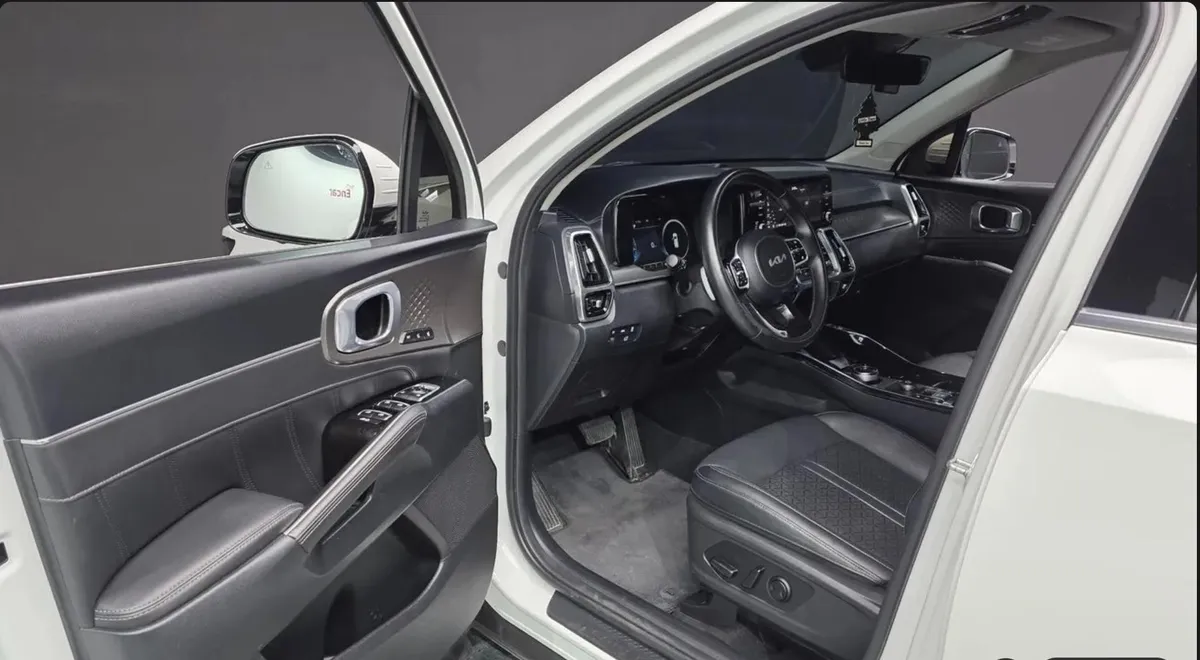 KIA SORENTO NOBLESSE 2023