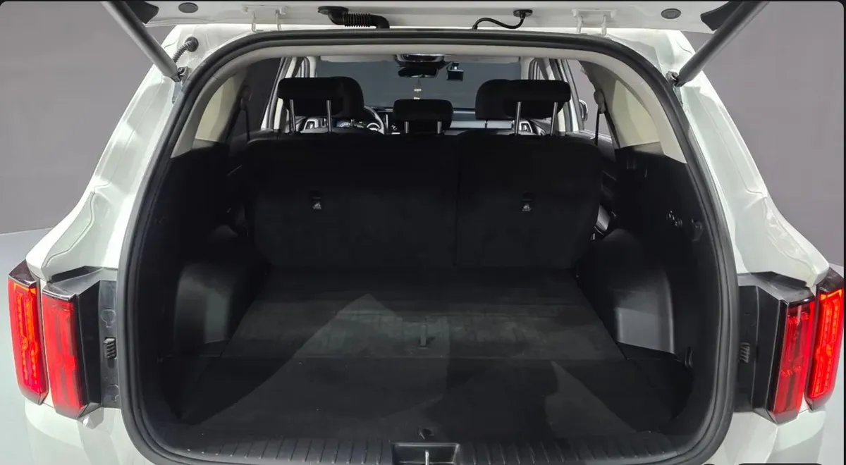 KIA SORENTO NOBLESSE 2023