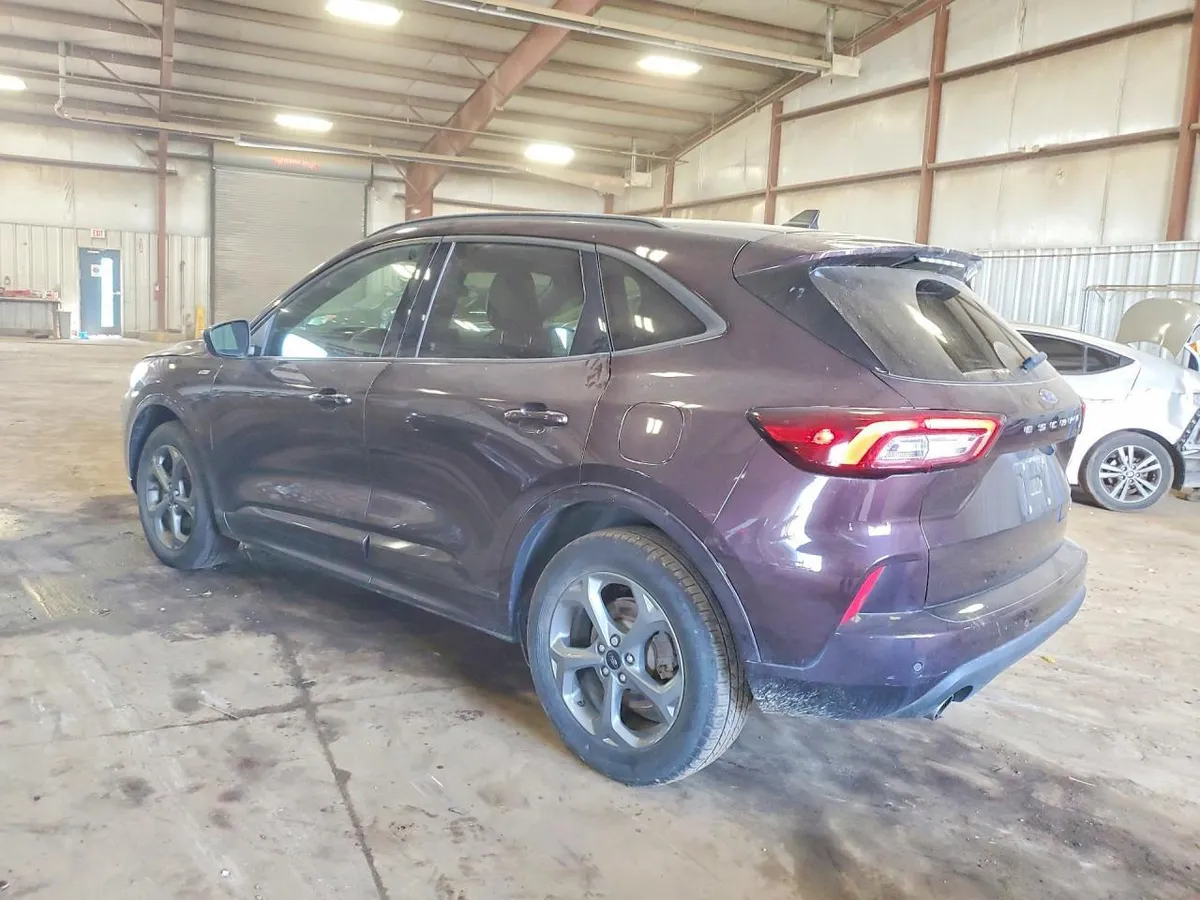 FORD ESCAPE 2023