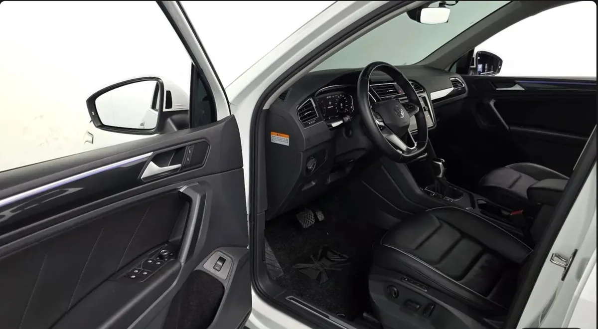 VOLKSWAGEN TIGUAN PREMIUM 2022