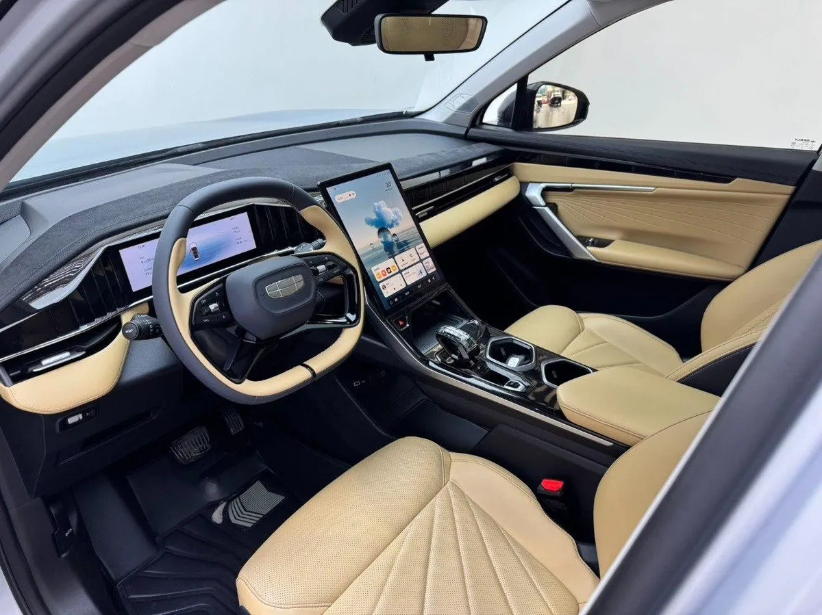 GEELY BOYUE L PREMIUM 2023