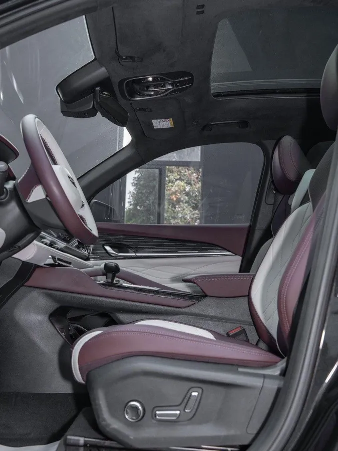 GEELY XINGYUE L 2022