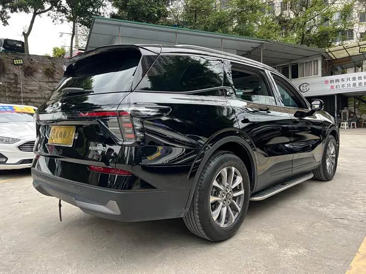 FORD EDGE LUXURY 2023