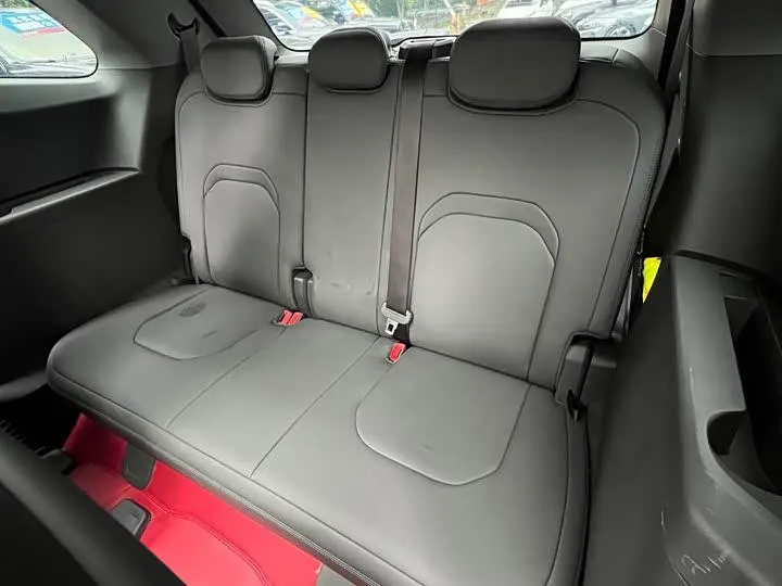 FORD EDGE LUXURY 2023