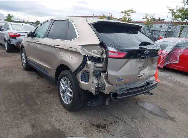 FORD EDGE SEL 2021