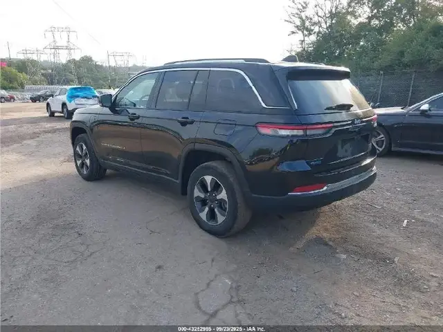 JEEP GRAND CHEROKEE 4XE LIMITED 2022
