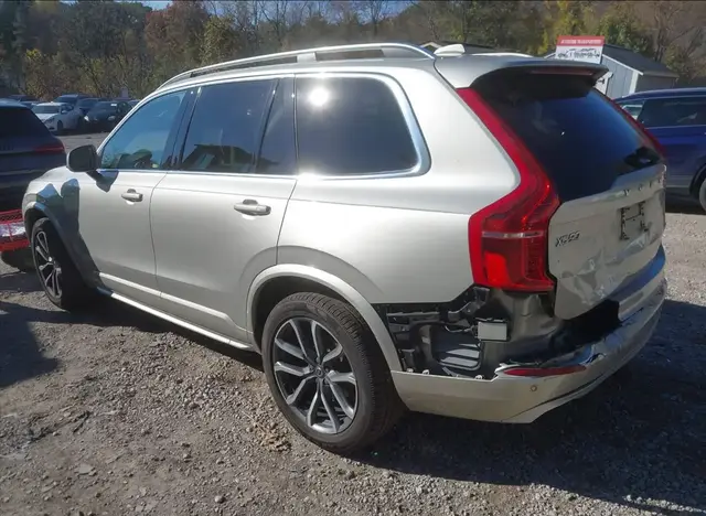 VOLVO XC90 T6 MOMENTUM 2018