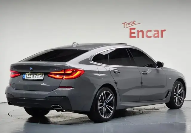 BMW 6GT 2021