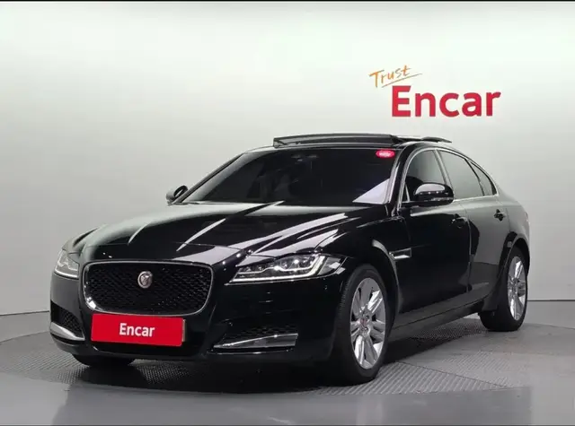JAGUAR XF PORTFOLIO 2018