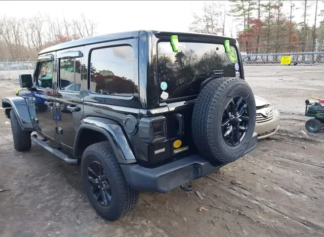 JEEP WRANGLER 4-DOOR FREEDOM 4X4 2023